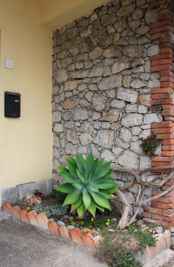 Bed & Breakfast Lighea Giardini Naxos Luaran gambar