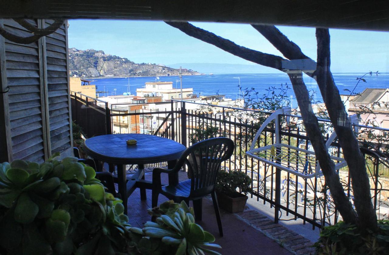 Bed & Breakfast Lighea Giardini Naxos Luaran gambar