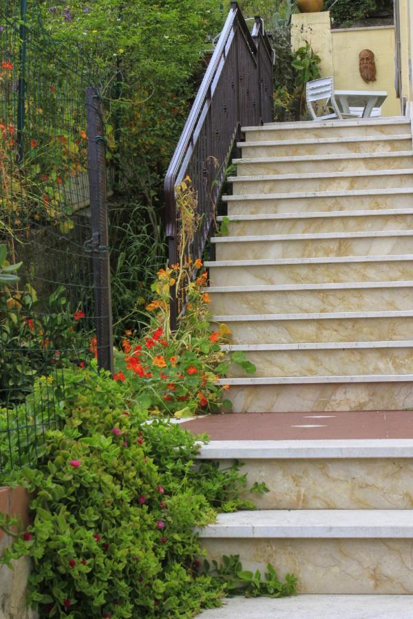 Bed & Breakfast Lighea Giardini Naxos Luaran gambar