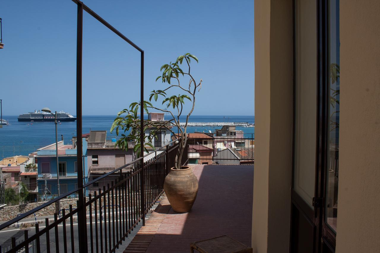 Bed & Breakfast Lighea Giardini Naxos Luaran gambar