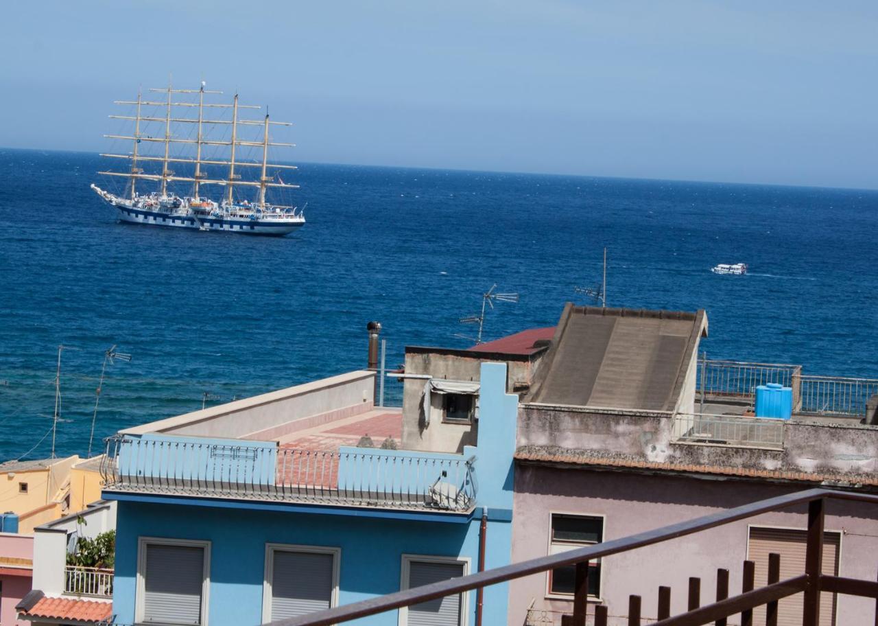 Bed & Breakfast Lighea Giardini Naxos Luaran gambar
